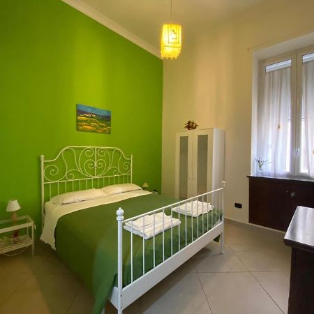 La Terra Del Sole Apartment Naples Luaran gambar