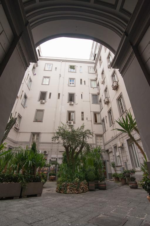 La Terra Del Sole Apartment Naples Luaran gambar